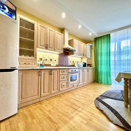 Apartpoltava Вишукані Просторі Апартаменти, Аграрний Університет, Звітна Документація Екстер'єр фото