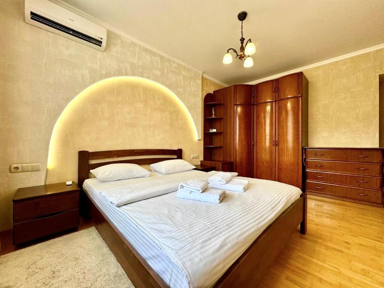 Apartpoltava Вишукані Просторі Апартаменти, Аграрний Університет, Звітна Документація Екстер'єр фото